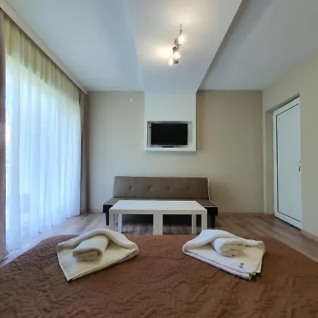 дамяновата къща サパレヴァ・バニャ