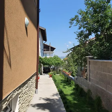 дамяновата къща 3* Сапарева Баня